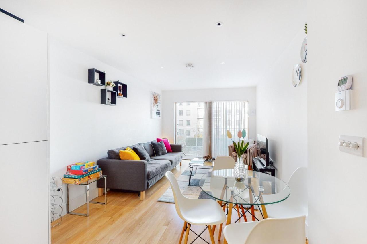 Lovely 1 Bed Apartment In Streatham London Ngoại thất bức ảnh